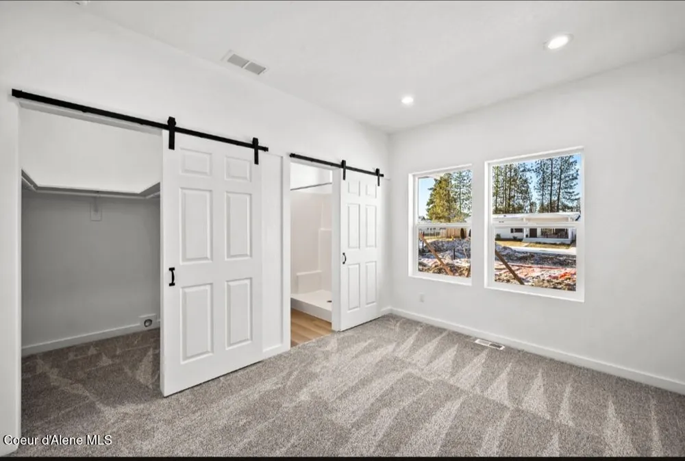 251 8th Street Priest River, ID 83856