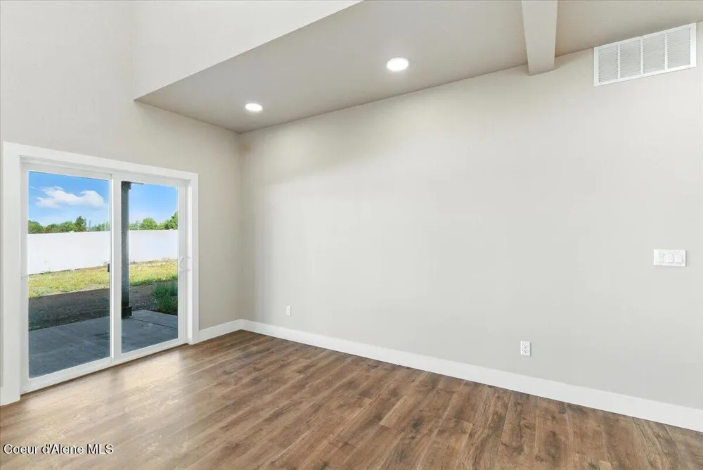 2613 E Salvation Court Post Falls, ID 83854