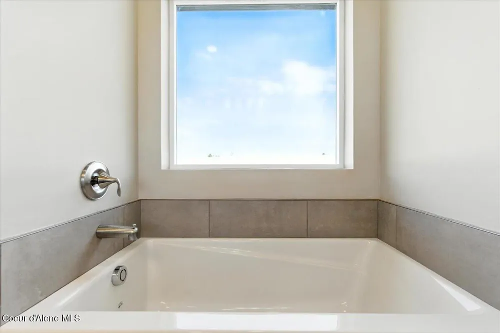 2613 E Salvation Court Post Falls, ID 83854