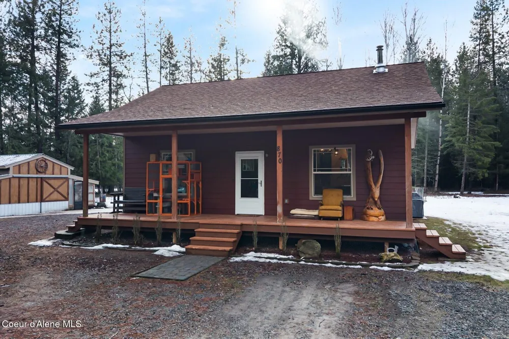 870 Samuels Road Sandpoint, ID 83864