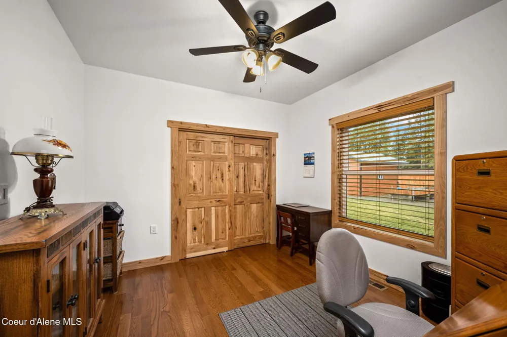 86 Nuthatch Lane Moyie Springs, ID 83845