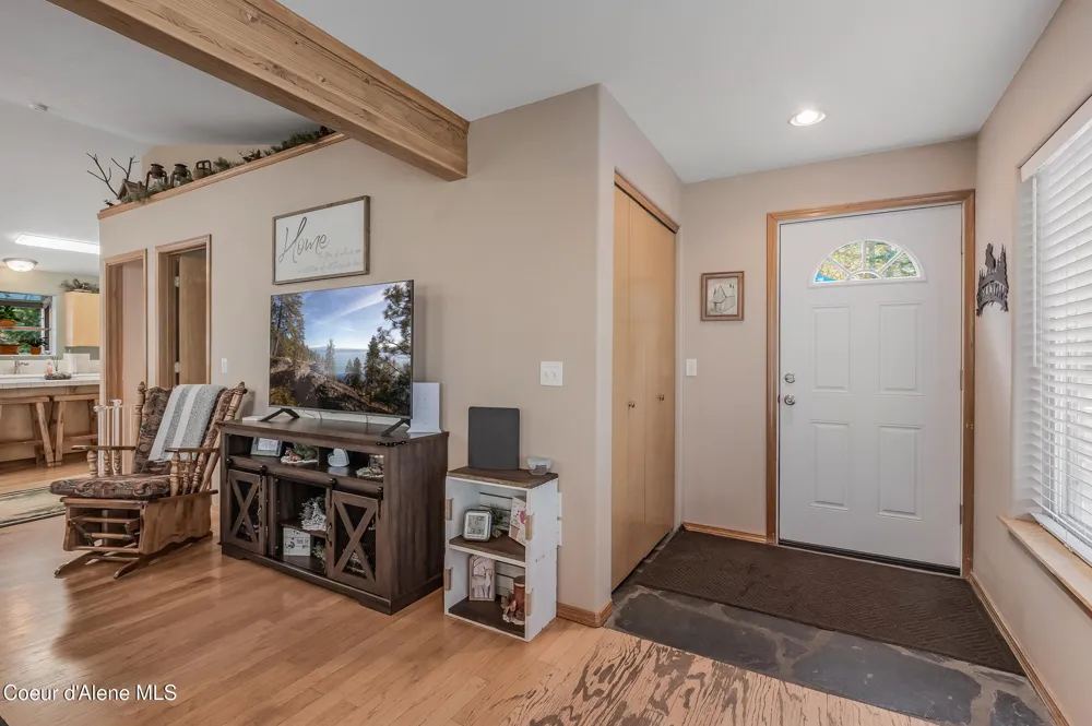 251 E Park Avenue Harrison, ID 83833