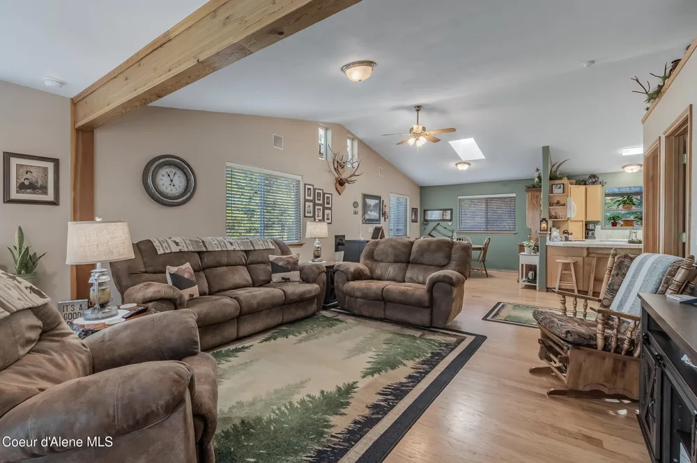 251 E Park Avenue Harrison, ID 83833