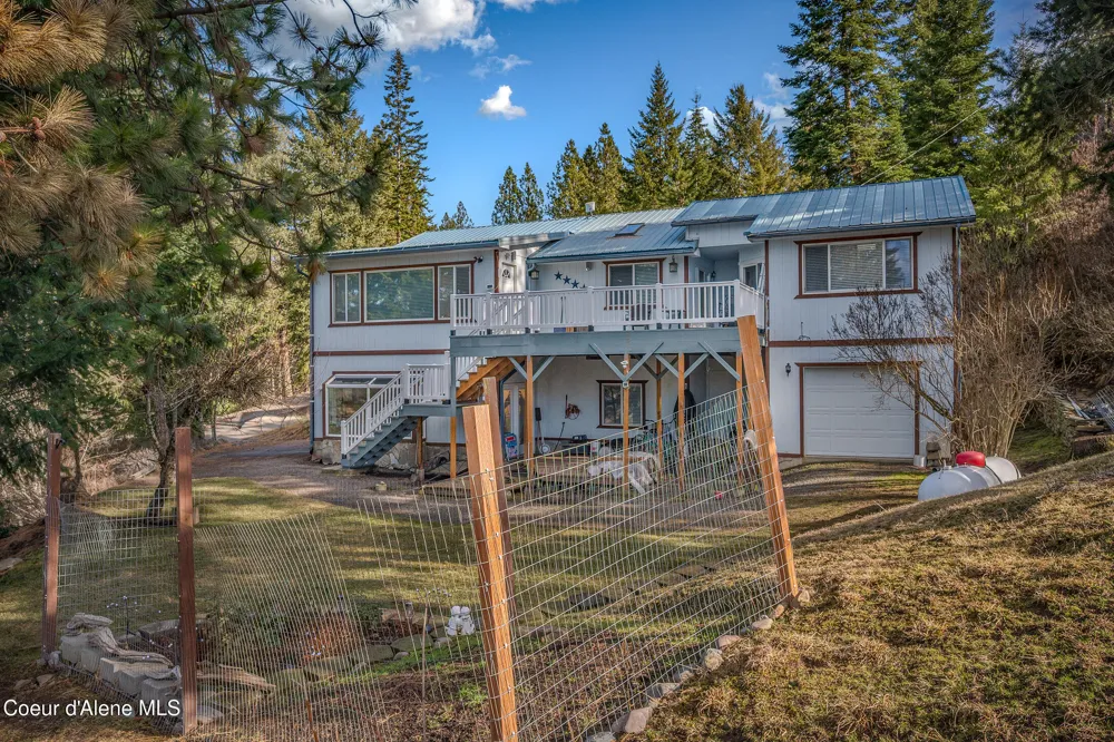 251 E Park Avenue Harrison, ID 83833