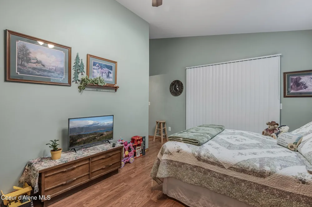 251 E Park Avenue Harrison, ID 83833