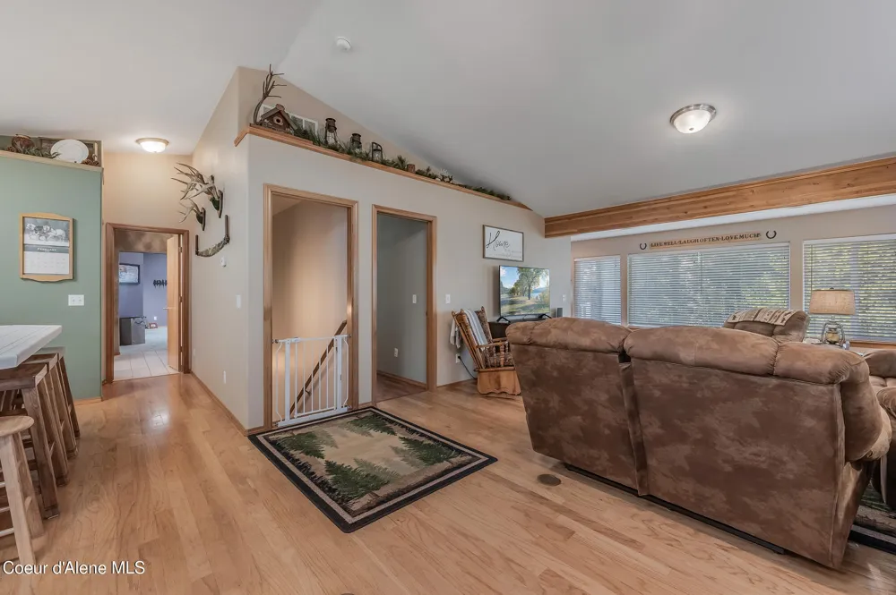 251 E Park Avenue Harrison, ID 83833