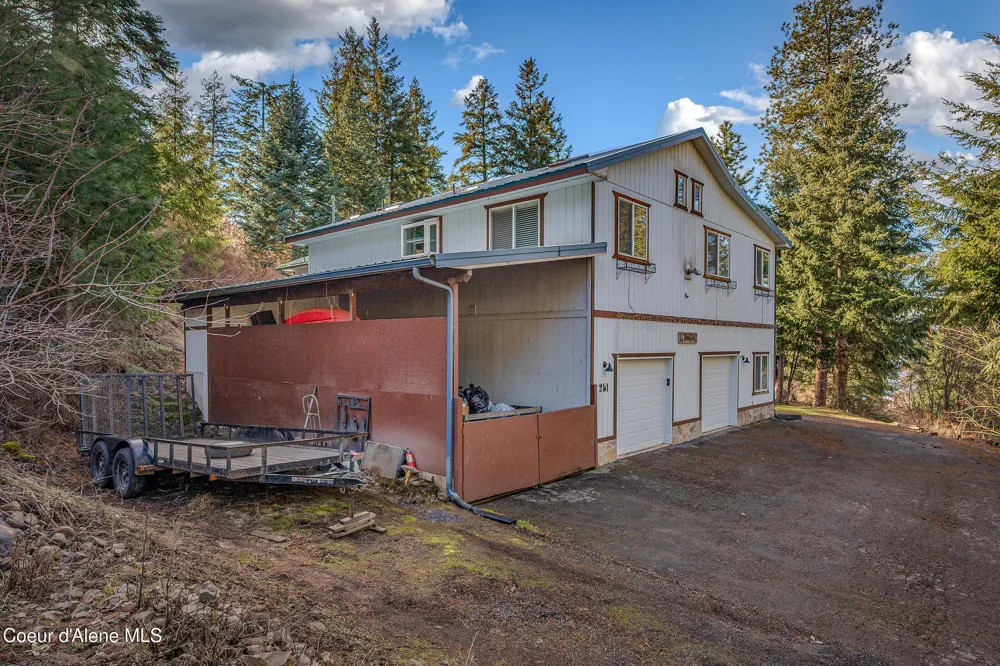 251 E Park Avenue Harrison, ID 83833