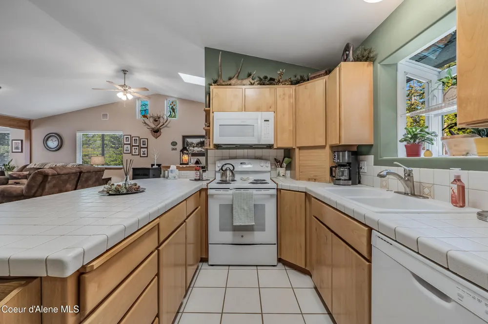251 E Park Avenue Harrison, ID 83833