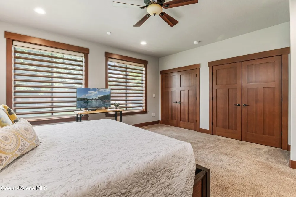 125 Crooked Ear Drive Sandpoint, ID 83864