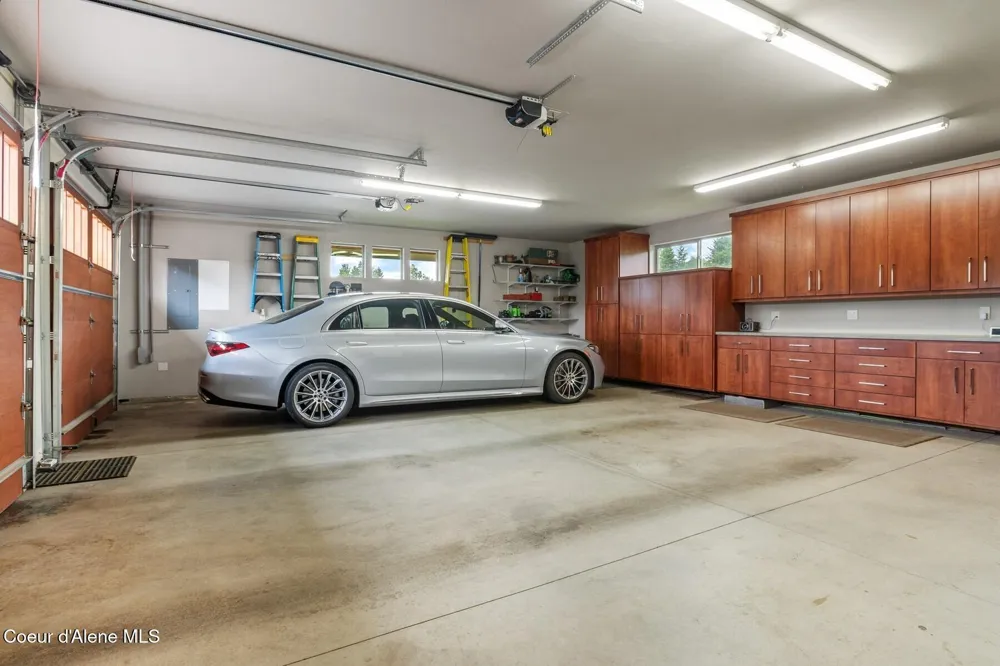 125 Crooked Ear Drive Sandpoint, ID 83864