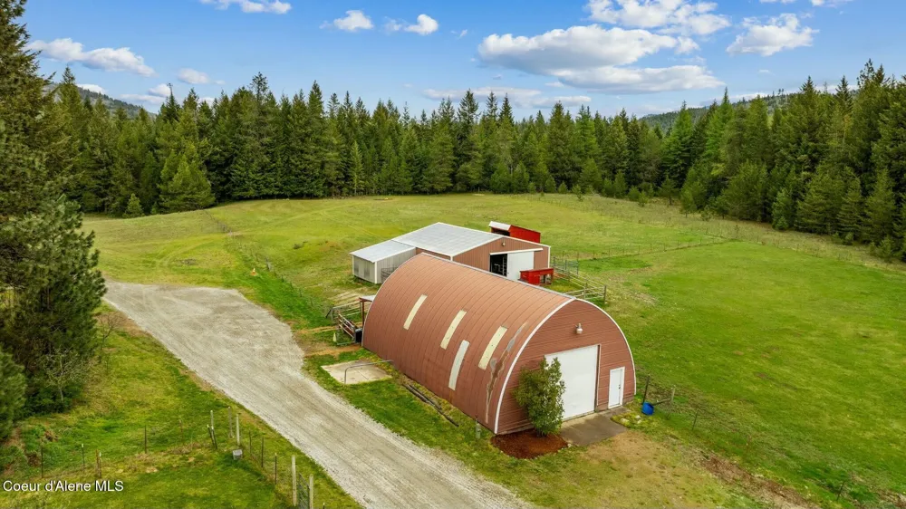 457619 S US-95 Careywood, ID 83809