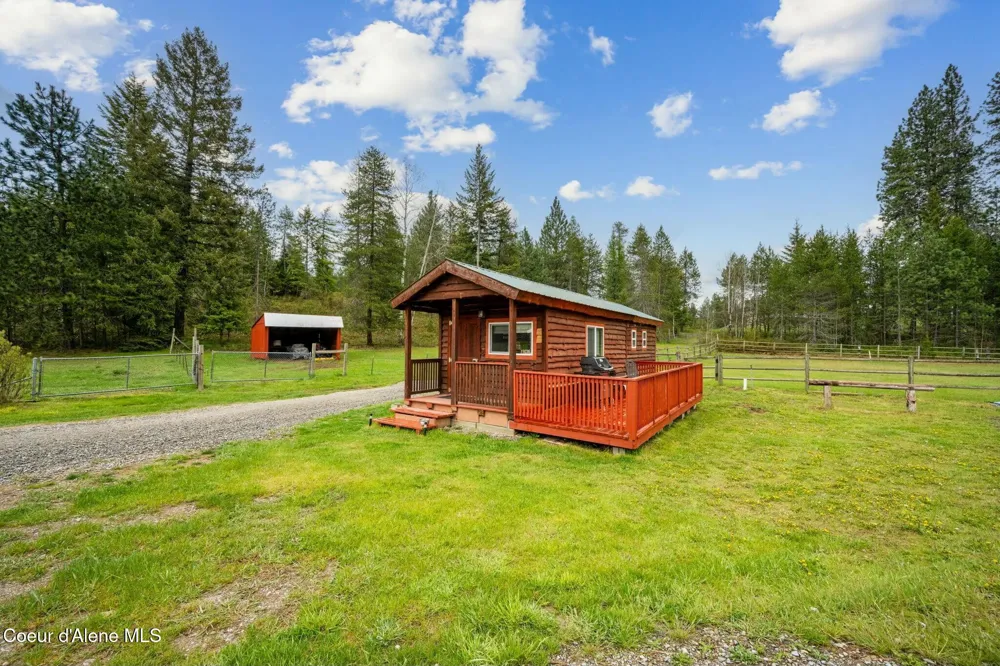 457619 S US-95 Careywood, ID 83809