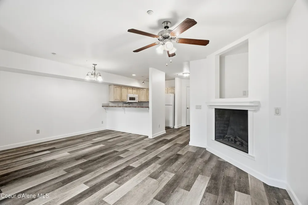 176 E Maryanna Lane Hayden, ID 83835