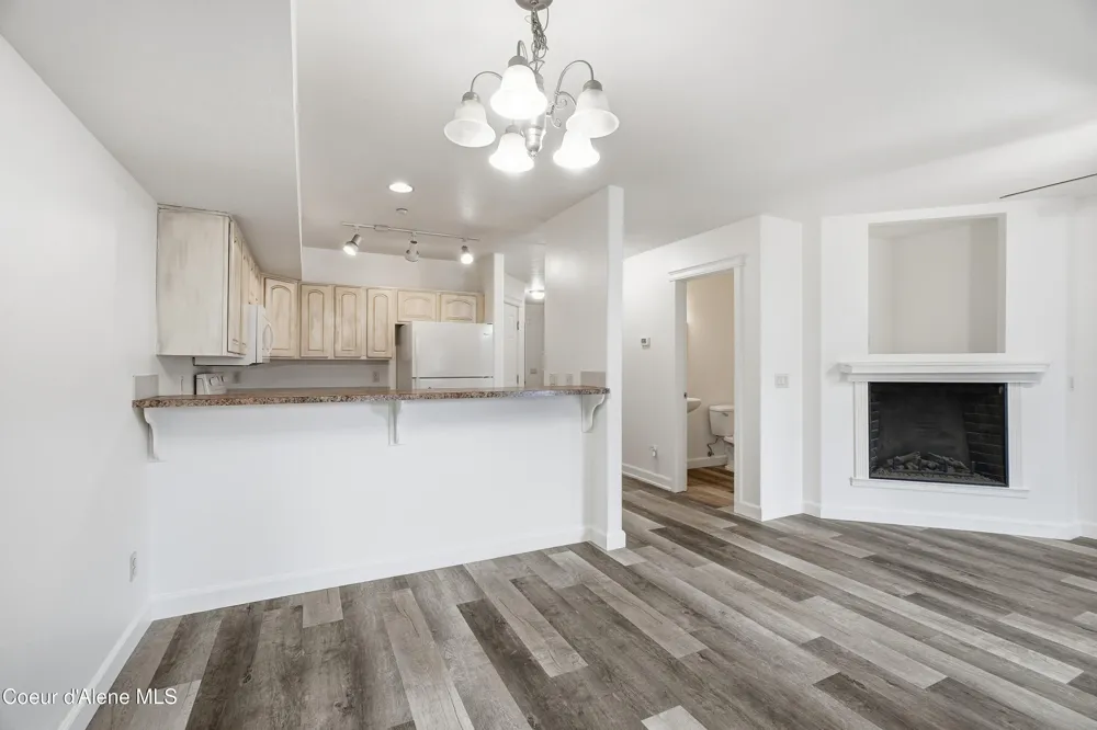 176 E Maryanna Lane Hayden, ID 83835