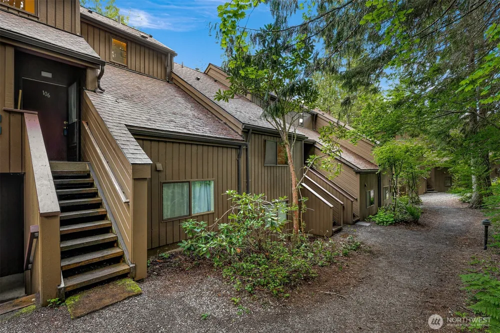 10500 Mt Baker Hwy #106 Deming, WA 98244