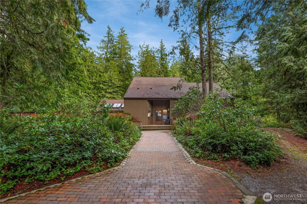 10500 Mt Baker Hwy #106 Deming, WA 98244