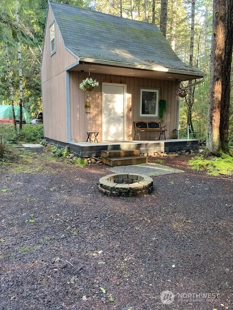 320 Mt Jupiter Drive