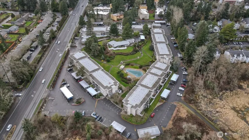 12631 NE 9th Place #C305 Bellevue, WA 98005