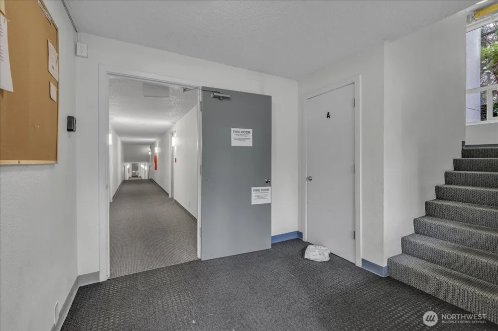 12631 NE 9th Place #C305 Bellevue, WA 98005