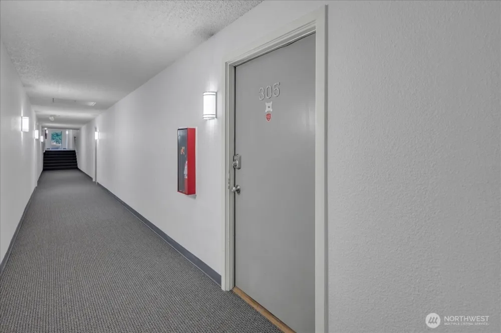 12631 NE 9th Place #C305 Bellevue, WA 98005