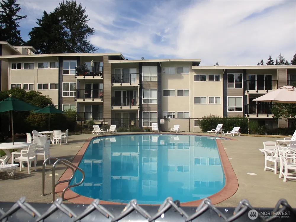 12631 NE 9th Place #C305 Bellevue, WA 98005