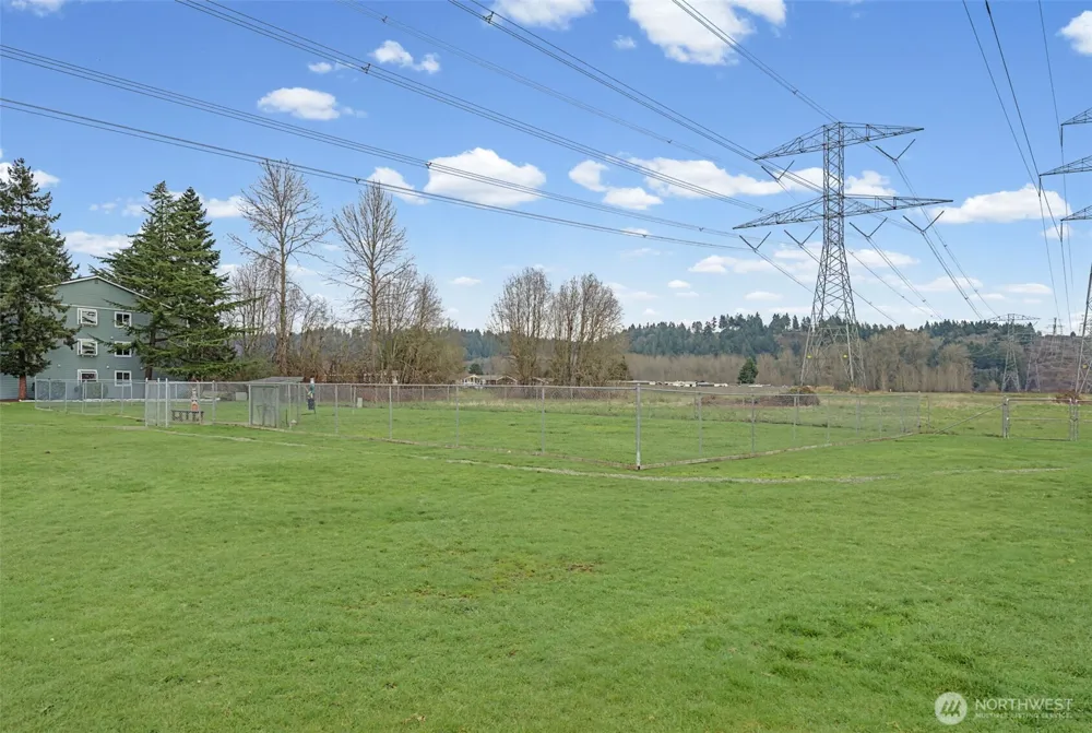 3322 I STREET #F202 Auburn, WA 98002