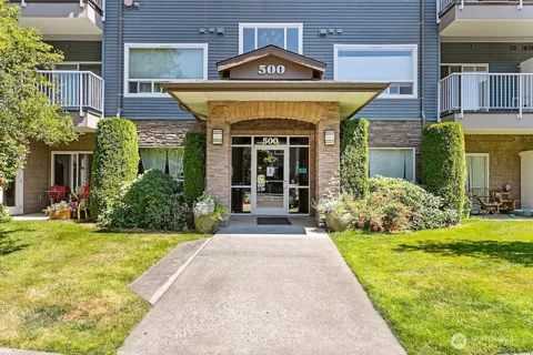 500 Darby Drive #210