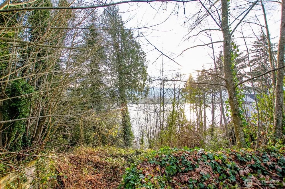 610 Columbia Street Cathlamet, WA 98612