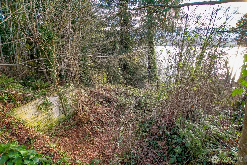 610 Columbia Street Cathlamet, WA 98612