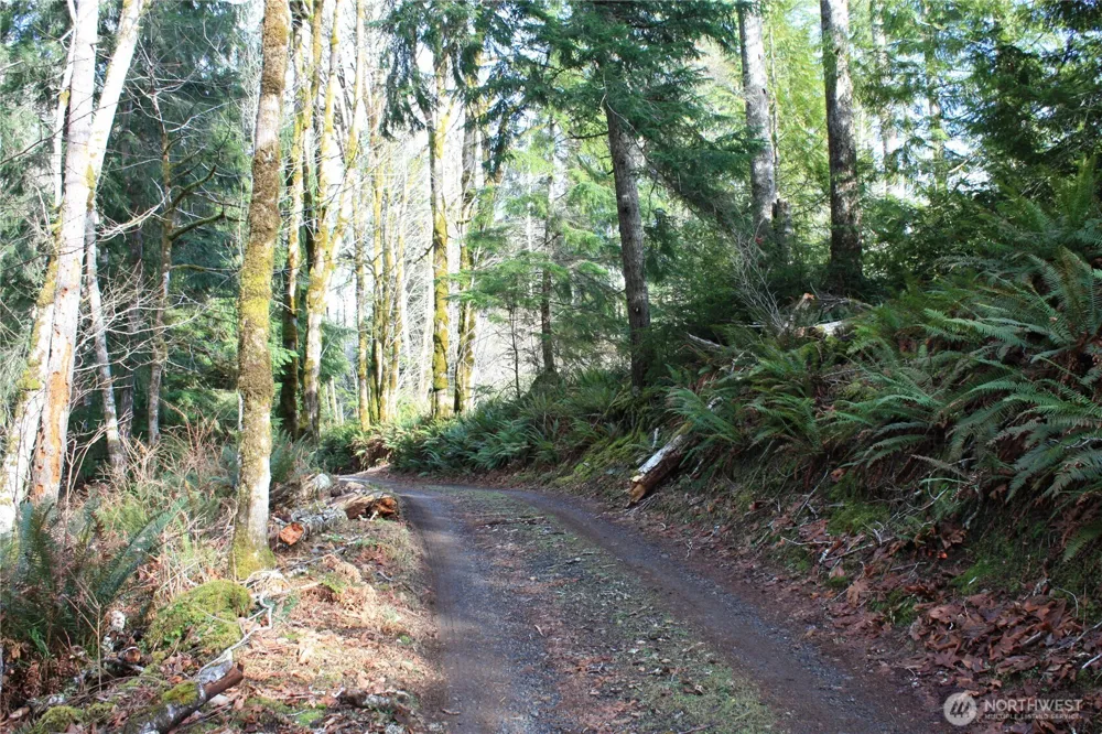 3470 Mission Road Bremerton, WA 98312