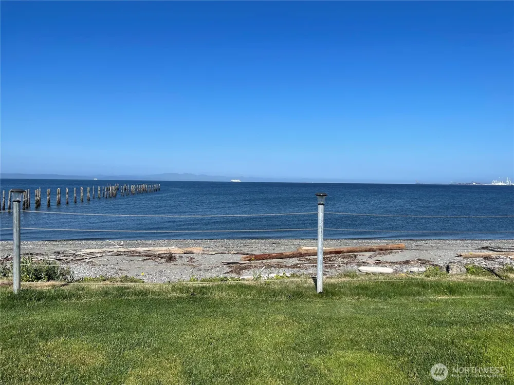 1334 Gulf Road Point Roberts, WA 98281