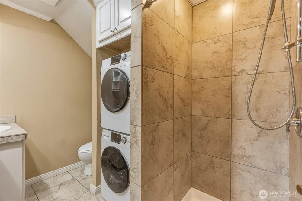 1310 River Road #9 Longview, WA 98632