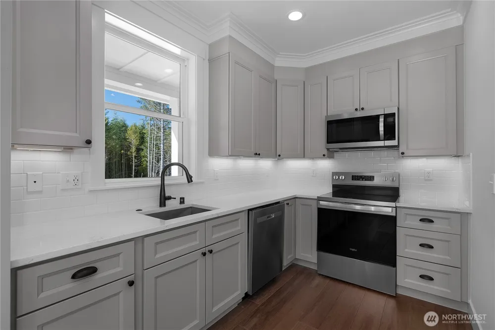 4 Springboard Street Pacific Beach, WA 98571
