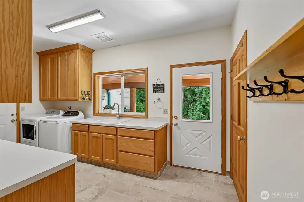 37938 Theo Lane Concrete, WA 98237