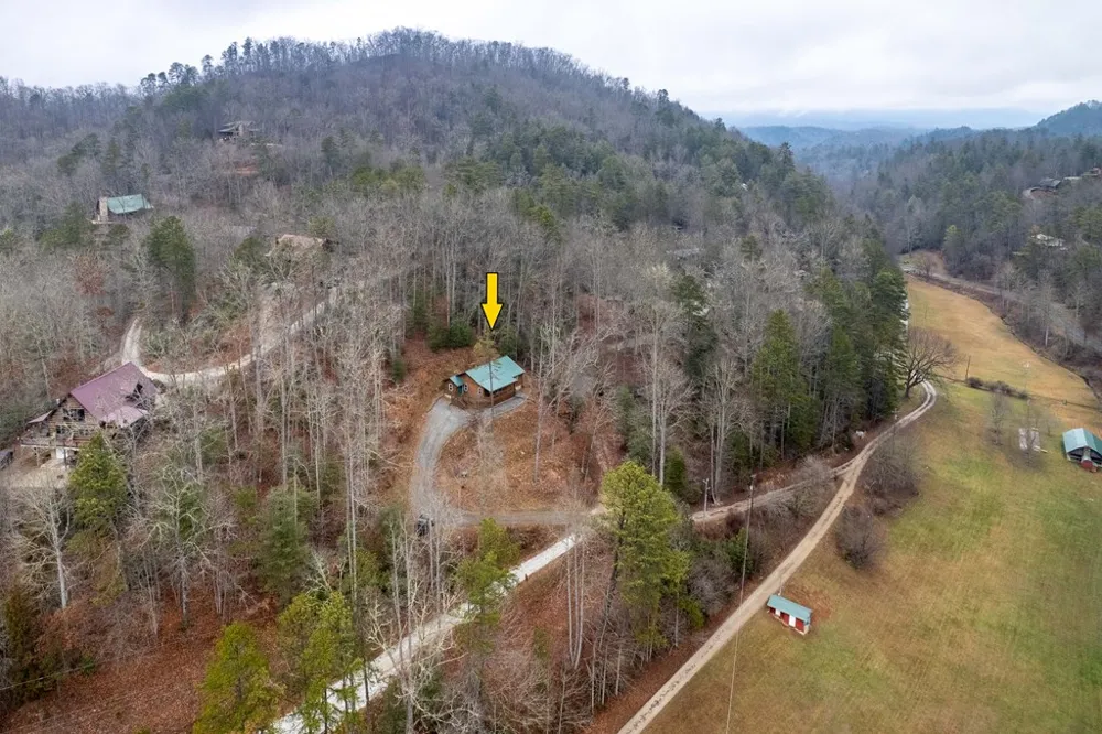 Hemlock Drive Almond, NC 28702