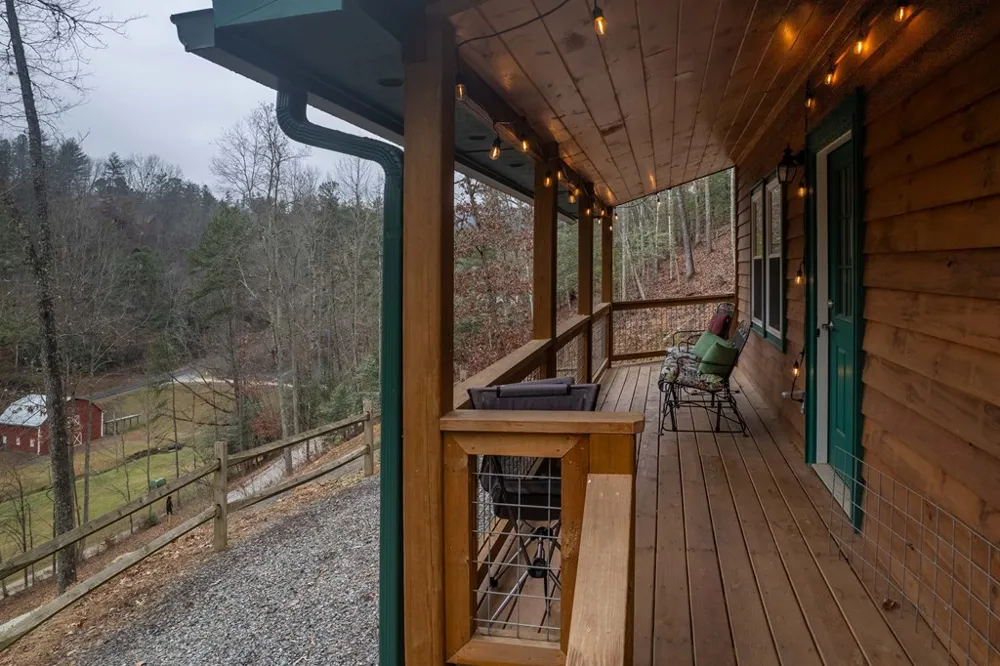 Hemlock Drive Almond, NC 28702