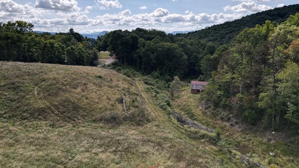 Broom Rd Tuckasegee, NC 28783