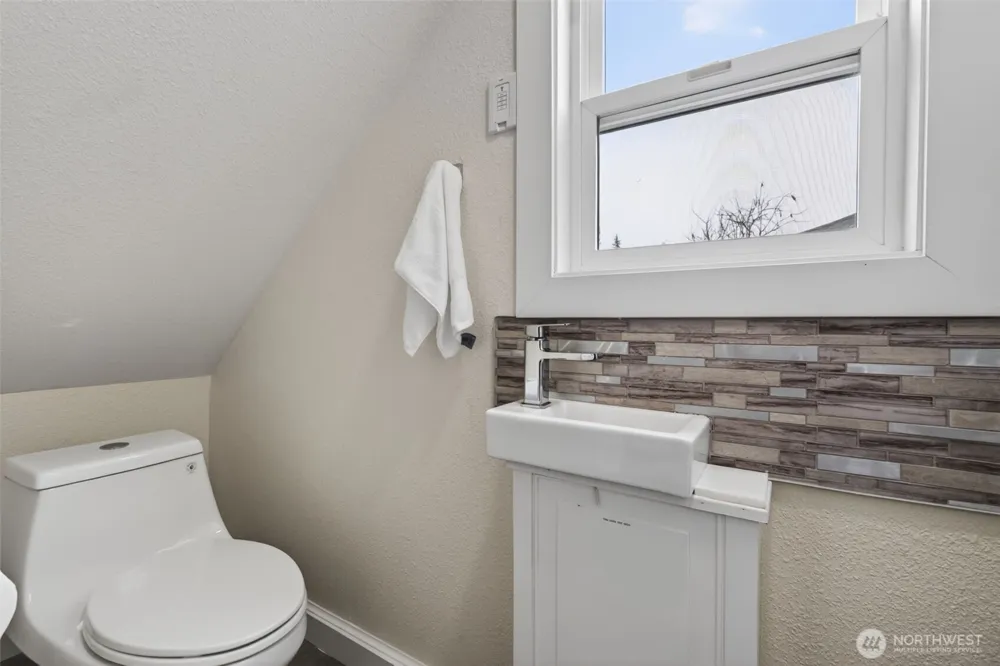 201 Tilley Avenue Centralia, WA 98531