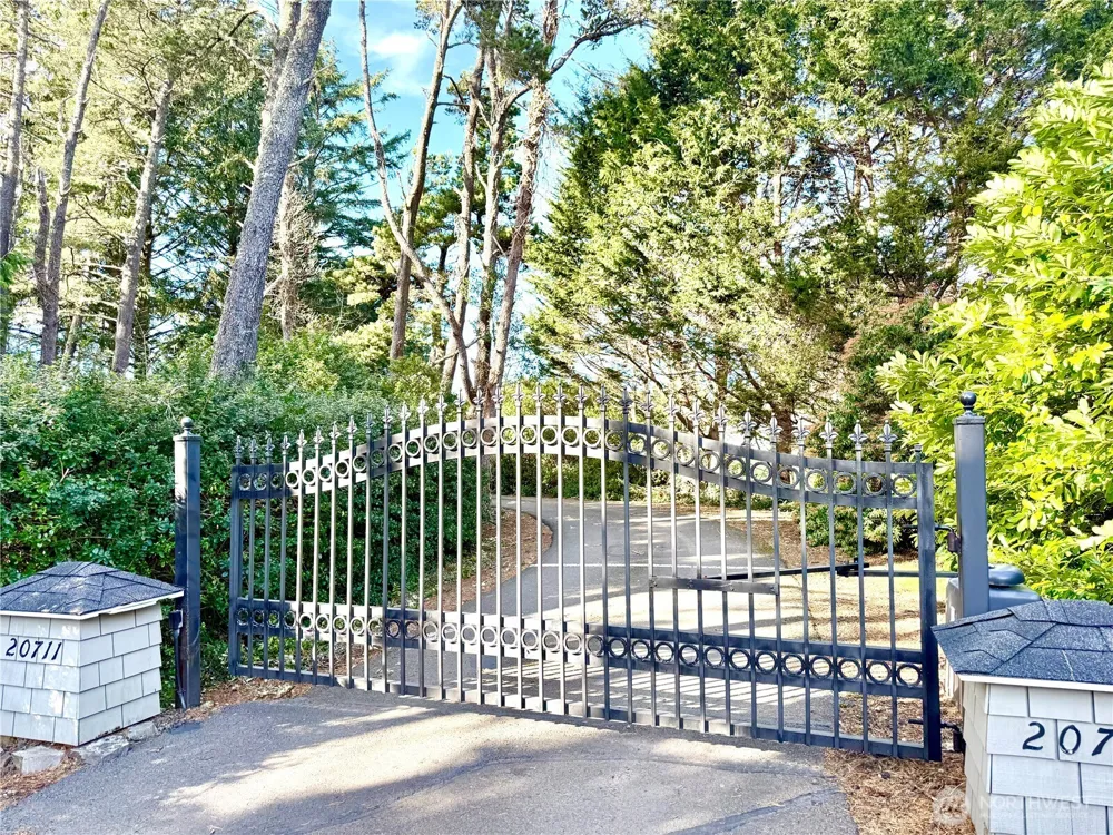 20713 Pacific Way #1 Ocean Park, WA 98640