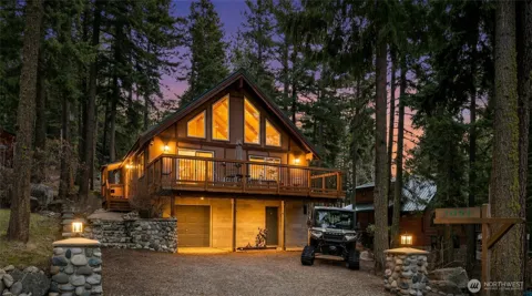 1051 Highland Loop