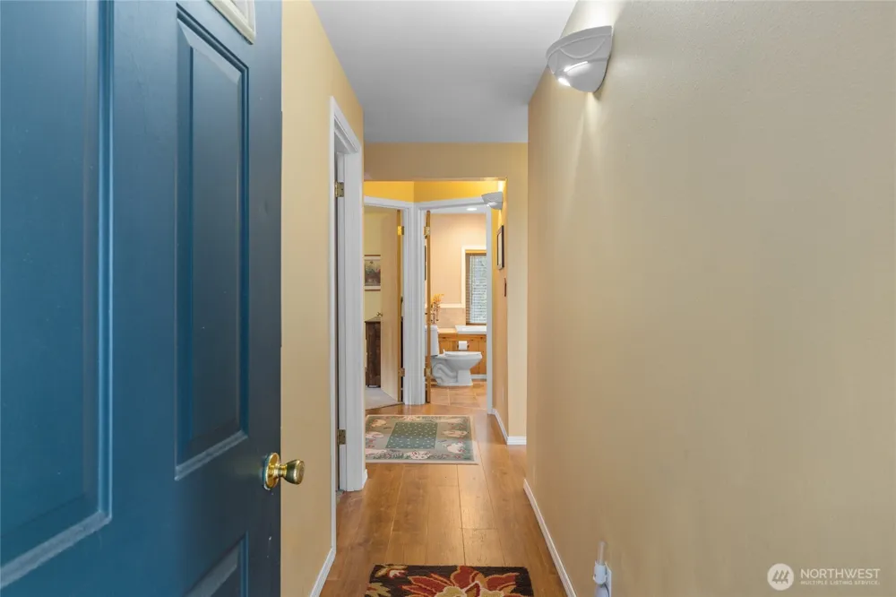 1051 Highland Loop Ronald, WA 98940