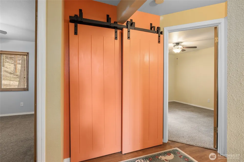 1051 Highland Loop Ronald, WA 98940