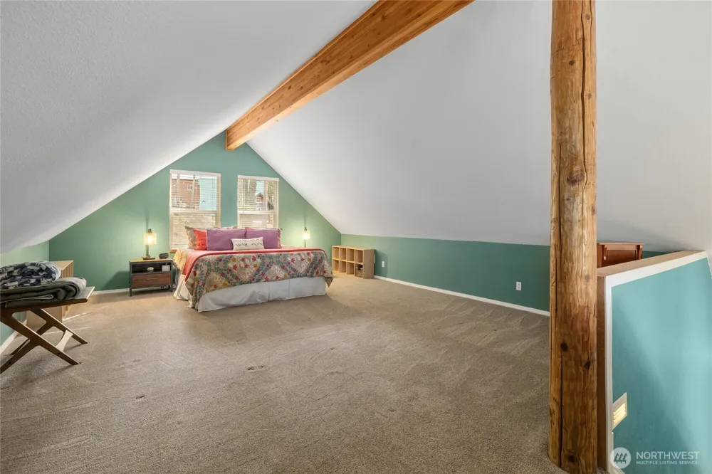 1051 Highland Loop Ronald, WA 98940