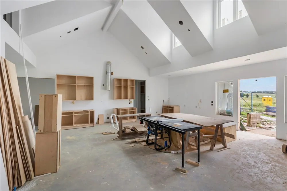 202 Blackberry Lane Washington, TX 77880