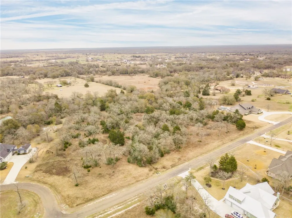 10144 Albert Drive Iola, TX 77861
