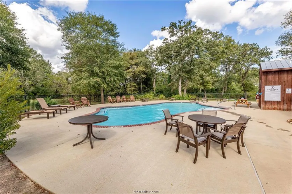 10144 Albert Drive Iola, TX 77861