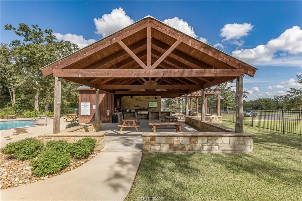10144 Albert Drive Iola, TX 77861