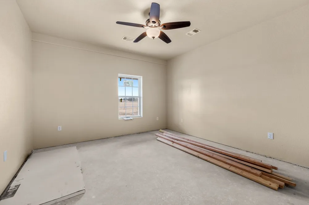 710 County Road 226 Florence, TX 76527