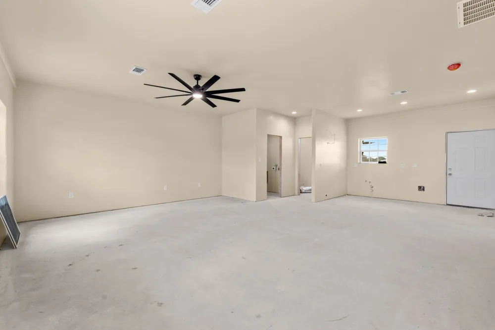 710 County Road 226 Florence, TX 76527