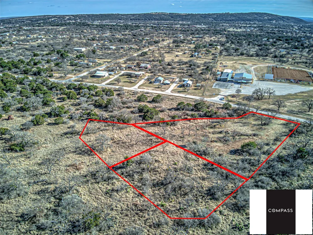 8 Lillian Dean Drive Buchanan Dam, TX 78609